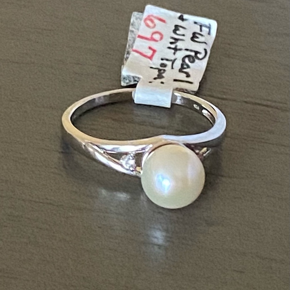 TGGC 925 Silver Freshwater Pearl & White Topaz Ring Sz 8